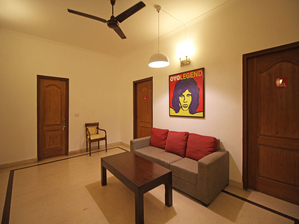 Oyo Flagship 592 Hauz Khas Village Neu-Delhi Exterior foto