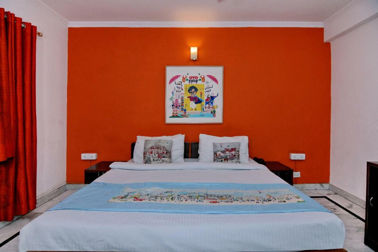Oyo Flagship 592 Hauz Khas Village Neu-Delhi Exterior foto